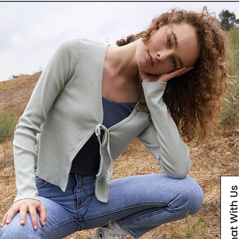 John Galt / Brandy Melville Green Greta long Sleeve Tie Front Top